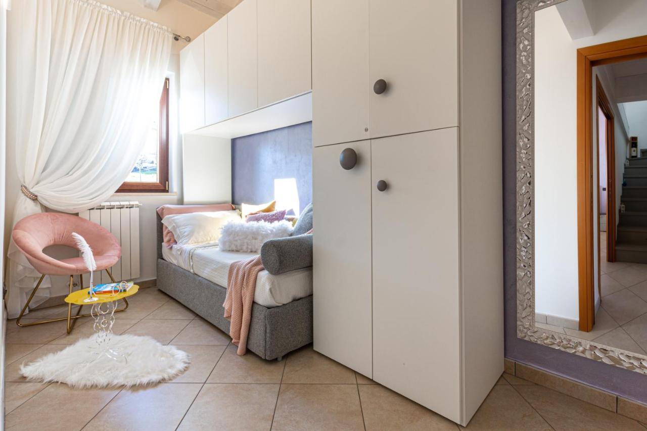 Live Your Dream San Costanzo Экстерьер фото