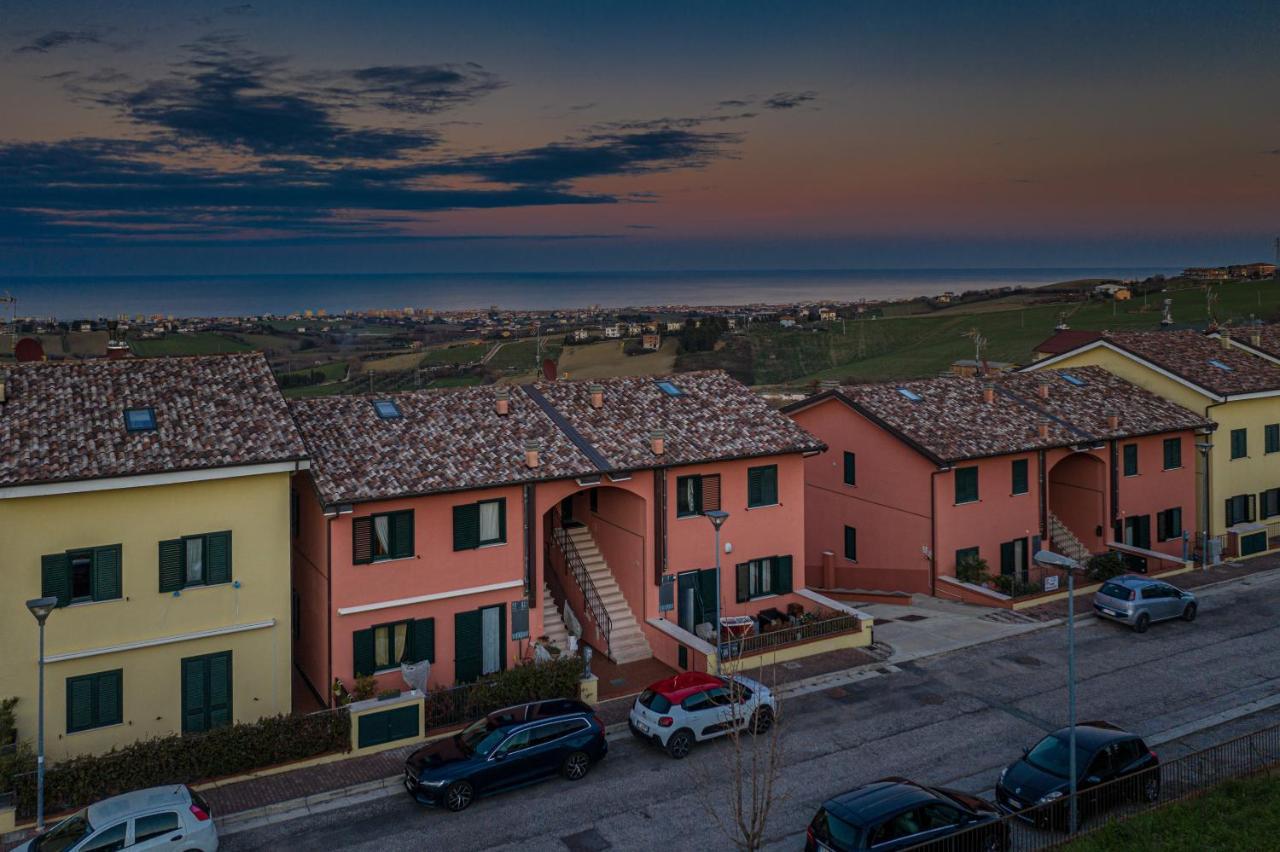 Live Your Dream San Costanzo Экстерьер фото